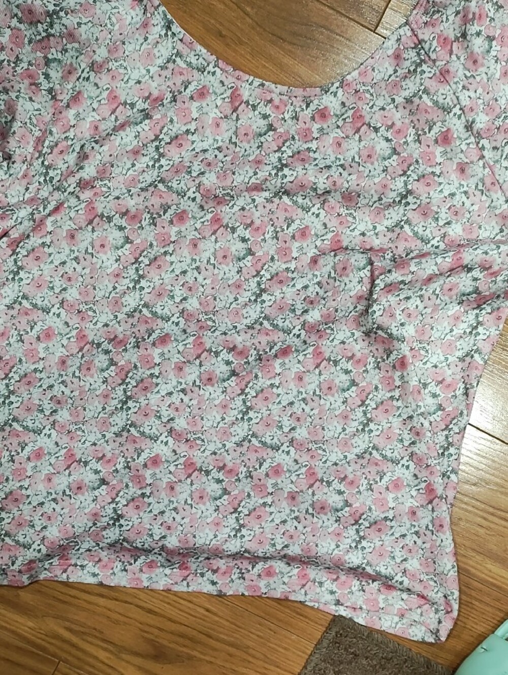 Floral Pink Ruched Drawstring Crop Top - Picture 5 of 7